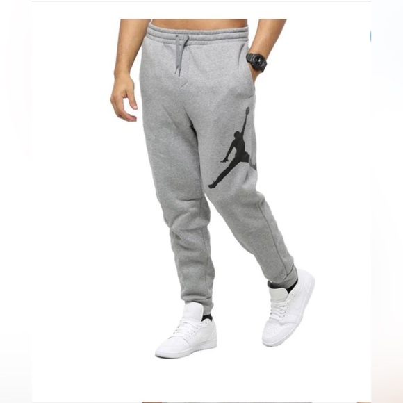 Air JordanClassic Jumpman Fleece Sweatpants 'Grey’ - Picture 1 of 6